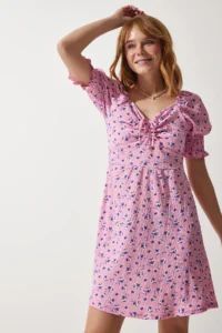Happiness İstanbul Women's Light Pink Gathered V-Neck Patterned Knitted Dress - Image 2