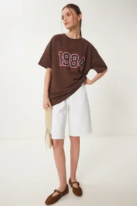 Happiness İstanbul Women's Brown Oversize Printed Knitted T-Shirt - Image 3