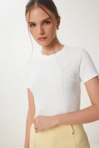 Happiness İstanbul Women's Bone Beaded Bow Detailed Knitted T-Shirt - Image 3