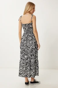 Happiness İstanbul Women's Black and White Patterned Strappy Summer Viscose Dress - Image 4