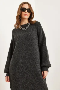 Olalook Women's Anthracite Crew Neck Balloon Sleeve Soft Textured Knitwear Tunic Dress - Image 6