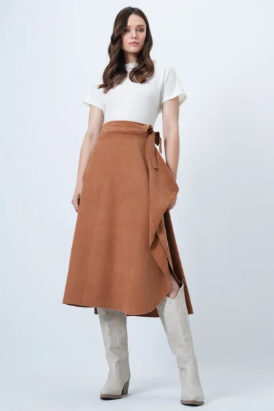 alcx14690-BROWN_1