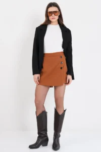 Trend Alaçatı Stili Women's Cinnamon Button Detailed Stretch Shorts Skirt ALC-X14779 - Image 2