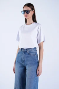 Trend Alaçatı Stili Women's White Crew Neck Basic Crop T-Shirt ALC-X15102 - Image 4