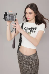TRENDYOLMİLLA Ecru Slogan and Cherry Printed Crop Fitted Knitting T-Shirt - Image 2