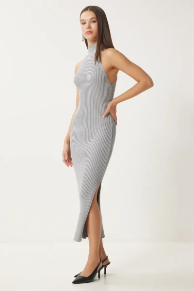 fn03424-GRAY_1