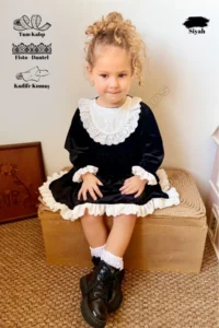 penu baby kids Black Lace Detailed Velvet Cotton Lined Baby Girl Dress - Image 3