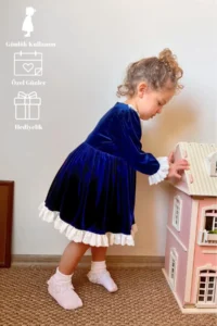 penu baby kids Navy Blue Lace Detailed Velvet Cotton Lined Baby Girl Dress - Image 3