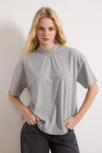 TRENDYOLMİLLA Gray Melange 100% Thick Cotton Dog collar Three Quarter Sleeve Knitting T-Shirt
