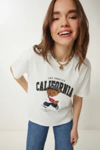 Lovelyİstanbul Teddy Bear Crest Printed Oversize Knitted T-shirt  ECRU