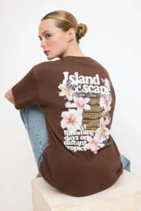 TRENDYOLMİLLA Brown Floral Oversized/Wide Pattern Back Printed LONG 100% Cotton Knitting T-Shirt
