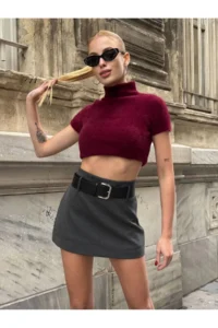 Cool & Sexy Women Gray Arched Shorts Skirt - Image 2