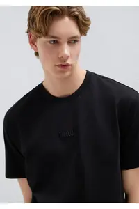 Mavi Logo Printed Black T-Shirt Loose Fit -900 - Image 2