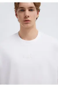Mavi Logo Printed White T-Shirt Loose Fit -620 - Image 7