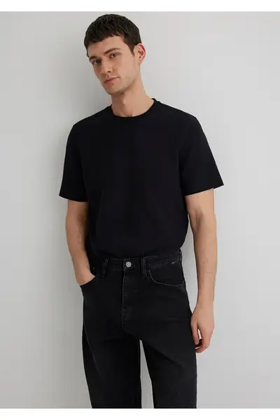 0610277-BLACK-900_1