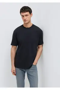Mavi Crew Neck Black Basic T-Shirt Loose Fit / Loosely Comfortable Cut -900