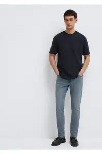 Mavi Crew Neck Black Basic T-Shirt Loose Fit / Loosely Comfortable Cut -900 - Image 2