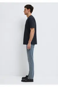 Mavi Crew Neck Black Basic T-Shirt Loose Fit / Loosely Comfortable Cut -900 - Image 4