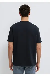 Mavi Crew Neck Black Basic T-Shirt Loose Fit / Loosely Comfortable Cut -900 - Image 5
