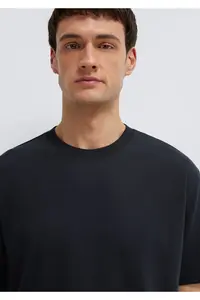 Mavi Crew Neck Black Basic T-Shirt Loose Fit / Loosely Comfortable Cut -900 - Image 6