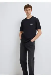 Mavi Logo Printed Black T-Shirt Regular Fit / Normal Cut -900 - Image 2