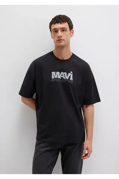 0611828-BLACK-900_1