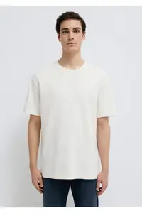 Mavi Black Ecru Basic T-Shirt Loose Fit / Loosely Comfortable Cut -70057 - Image 3