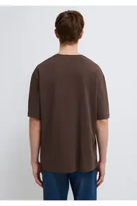 Mavi Logo Brown Basic T-Shirt Relaxed Fit -70251 - Image 6