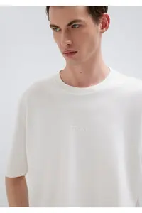 Mavi Logo White Basic Interlock T-Shirt Loose Fit / Loosely Comfortable Cut -80194 - Image 3