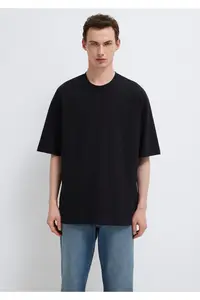 Mavi Crew Neck Black Basic T-Shirt Oversize / Wide Cut -900 - Image 3