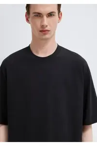 Mavi Crew Neck Black Basic T-Shirt Oversize / Wide Cut -900 - Image 6