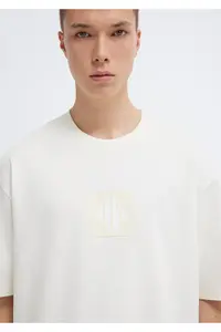 Mavi Logo Printed Ecru T-Shirt Relaxed Fit -70057 - Image 6