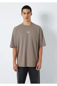 Mavi MVJNS Printed Brown T-Shirt Oversize / Wide Cut -87875 - Image 3