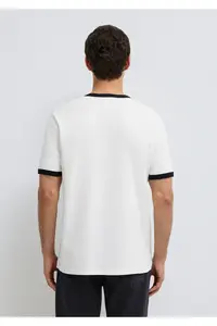 Mavi Piping Detailed Ecru T-Shirt Loose Fit / Loosely Comfortable Cut -70057 - Image 5