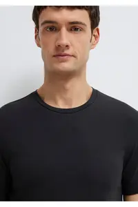 Mavi Stretch Black Basic T-Shirt Fitted - Image 6