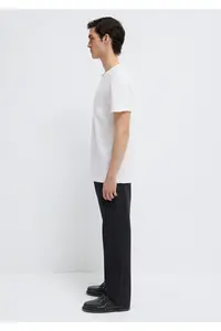 Mavi White T-Shirt with Stitched Pocket Detail Fitted - Image 4