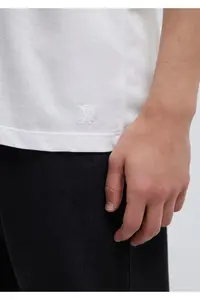 Mavi White T-Shirt with Stitched Pocket Detail Fitted - Image 7