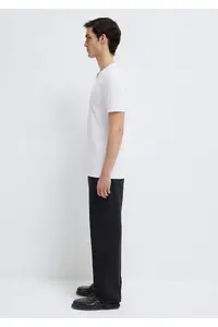 Mavi Ribbed Detailed V-Neck White T-Shirt Fitted - Image 4