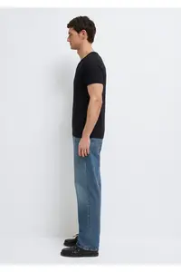 Mavi Collar Detailed Black T-Shirt Fitted - Image 4