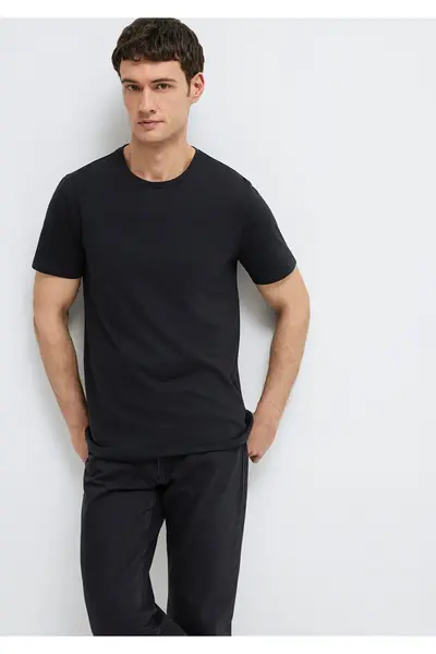 065574-900-BLACK_1