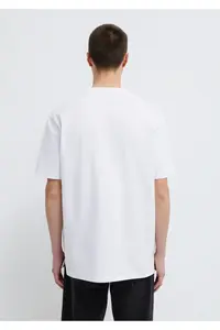 Mavi Pocket Detailed White Basic T-Shirt Loose Fit / Loosely Comfortable Cut - Image 6