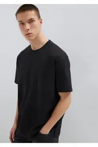 Mavi Pocket Detailed Black Basic T-Shirt Loose Fit / Loosely Comfortable Cut - Image 2