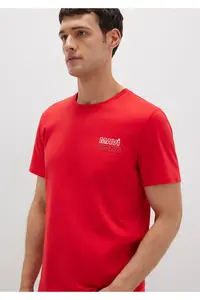 Mavi Jeans Printed Red T-Shirt Slim Fit / Tight Cut