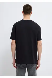 Mavi Seal Logo Embroidered Black T-Shirt Loose Fit -900 - Image 5