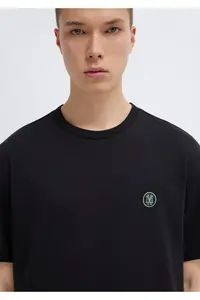 Mavi Seal Logo Embroidered Black T-Shirt Loose Fit -900 - Image 6