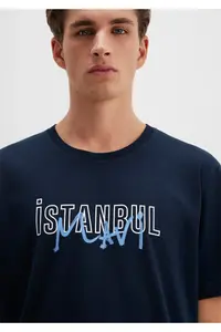 Mavi Istanbul Printed Navy Blue T-Shirt Regular Fit / Normal Cut - Image 5