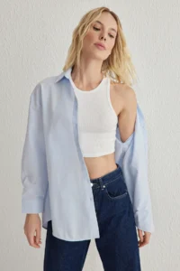 TRENDYOLMİLLA Mavi Regular Normal Pattern Weaving Shirt