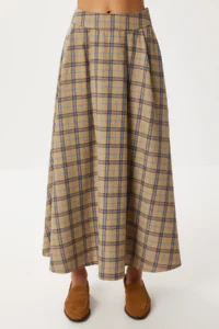 Lovelyİstanbul Checkered pleated flared Weaving Skirt  Beige Blue - Image 5