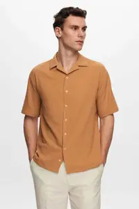 D'S Damat relaxed Camel seersucker Short Sleeve Wrinkle-Free Shirt - Image 2
