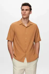 D'S Damat relaxed Camel seersucker Short Sleeve Wrinkle-Free Shirt - Image 4